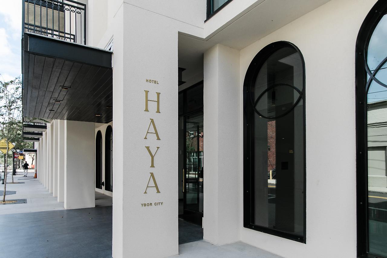 Hotel Haya Tampa Luaran gambar