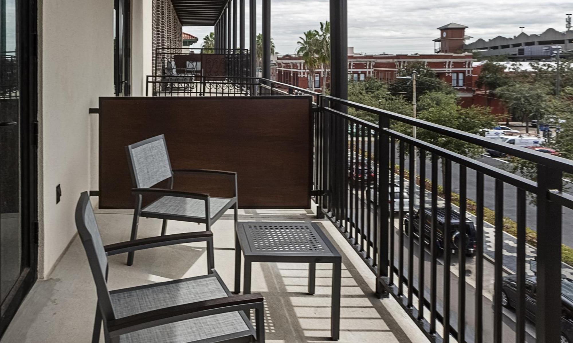 Hotel Haya Tampa Luaran gambar