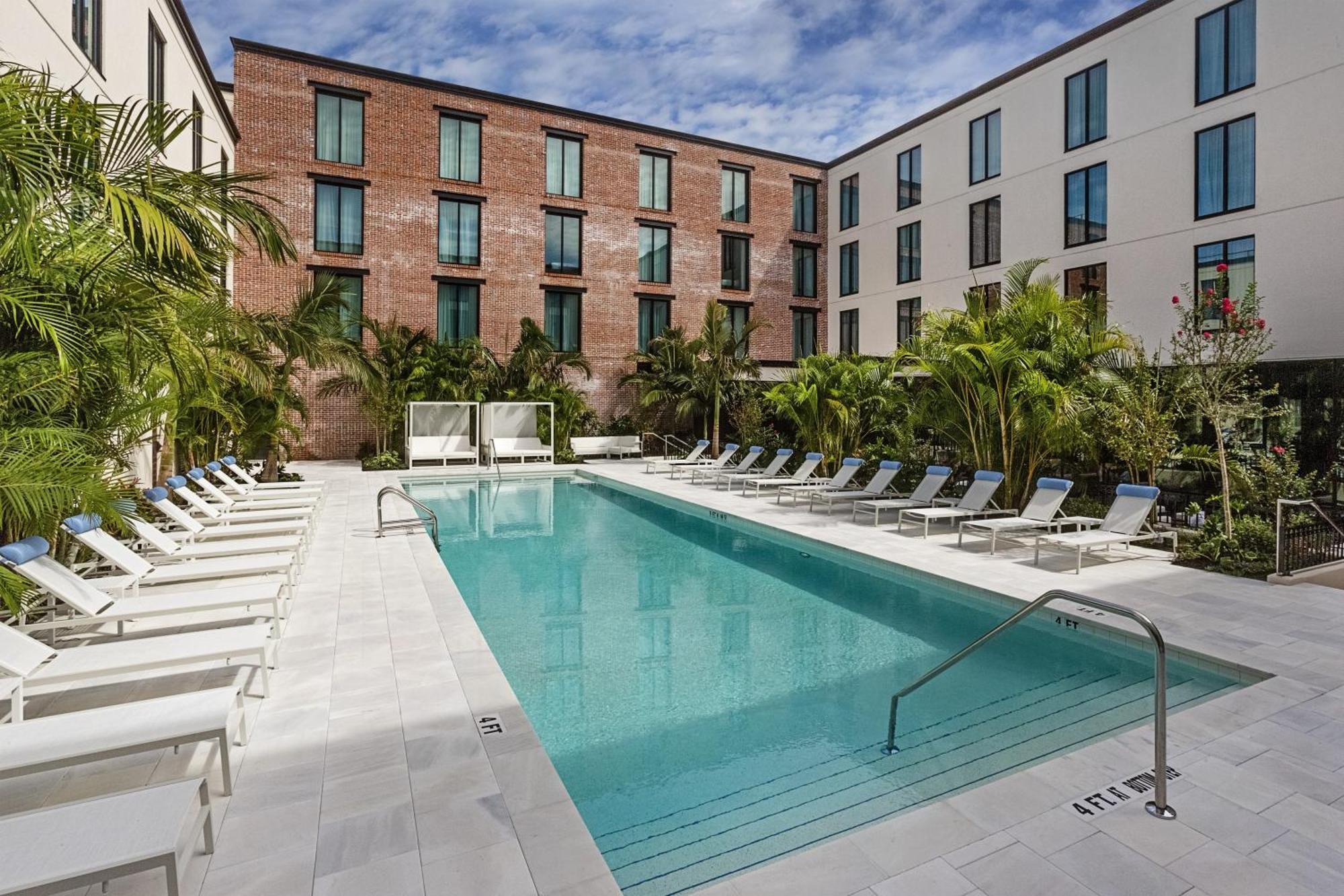 Hotel Haya Tampa Luaran gambar