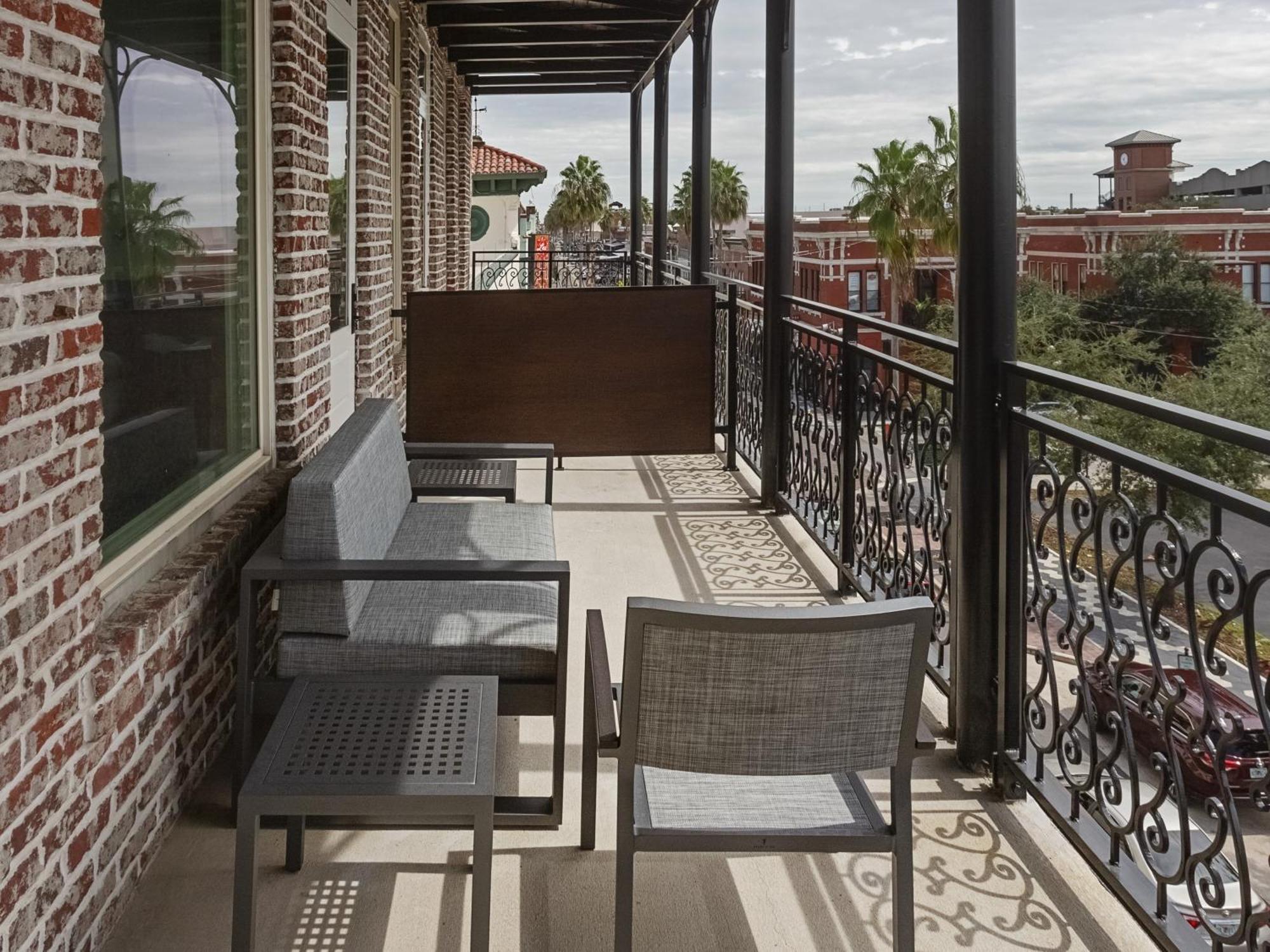 Hotel Haya Tampa Luaran gambar